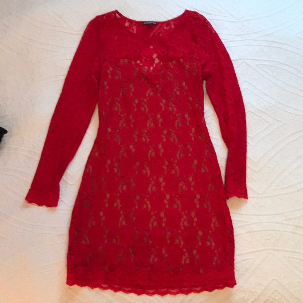 Back cutout dress
